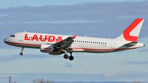 Photo of 9H-LMI - Airbus A320-214 operated by Lauda Europe