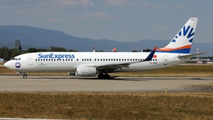 Photo of TC-SPH - Boeing 737-82R operated by SunExpress