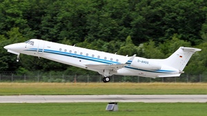 Photo of D-AHOS - Embraer Legacy 650 operated by Air Hamburg