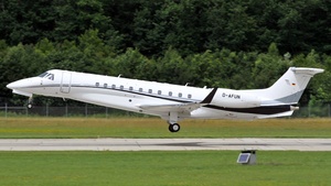 Photo of D-AFUN - Embraer Legacy 650 operated by Air Hamburg