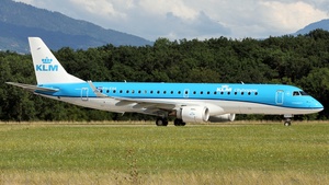 Photo of PH-EXA - Embraer ERJ-190STD operated by KLM Cityhopper