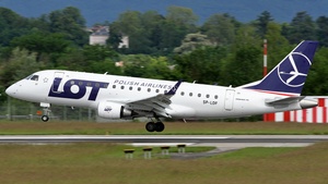 Photo of SP-LDF - Embraer ERJ-170LR operated by LOT Polish Airlines