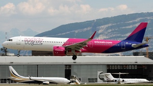 Photo of HA-LVS - Airbus A321-271NX operated by Wizz Air