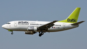 Photo of YL-BBM - Boeing 737-522 operated by airBaltic