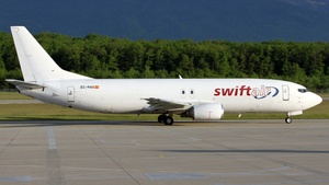 Photo of EC-MAD - Boeing 737-4Y0(SF) operated by Swiftair