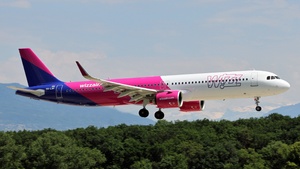 Photo of HA-LVF - Airbus A321-271NX operated by Wizz Air