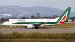 Photo of EI-RDF - Embraer ERJ-175STD operated by Alitalia CityLiner