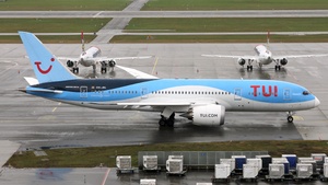 Photo of OO-JDL - Boeing 787-8 Dreamliner operated by TUI Airlines Belgium