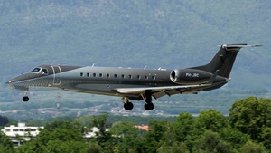 Photo of PH-JRC - Embraer Legacy 600 operated by JetNetherlands