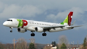 Photo of CS-TPP - Embraer ERJ-190LR operated by TAP Express (opb Portugália Airlines)