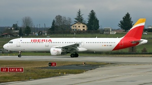 Photo of EC-JQZ - Airbus A321-212 operated by Iberia