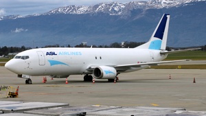Photo with serial 25097 - Boeing 737-4Q8(SF)