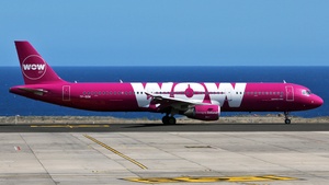 Photo of TF-SON - Airbus A321-211 operated by WOW air