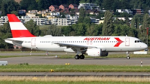 Photo of OE-LBO - Airbus A320-214 operated by Austrian Airlines