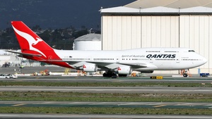Photo of VH-OEH - Boeing 747-438(ER) operated by Qantas
