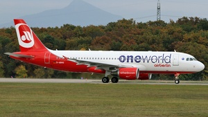 Photo of D-ABHO - Airbus A320-214 operated by Air Berlin