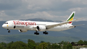 Photo of ET-AUR - Boeing 787-9 Dreamliner operated by Ethiopian Airlines