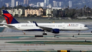 Photo of N711ZX - Boeing 757-231 operated by Delta Air Lines