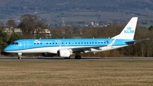 Photo of PH-EXC - Embraer ERJ-190STD operated by KLM Cityhopper