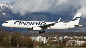 Photo of OH-LZO - Airbus A321-231 operated by Finnair