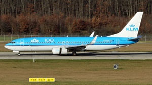 Photo of PH-BXL - Boeing 737-8K2 operated by KLM Royal Dutch Airlines