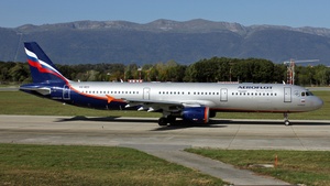 Photo of VQ-BED - Airbus A321-211 operated by Aeroflot
