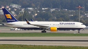 Photo of TF-ISP - Boeing 767-319(ER) operated by Icelandair