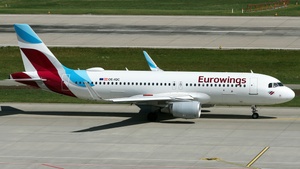 Photo of OE-IQC - Airbus A320-214 operated by Eurowings Europe