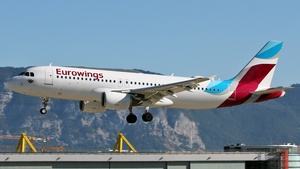 Photo of OO-SNN - Airbus A320-214 operated by Brussels Airlines
