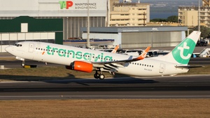 Photo with serial 36596 - Boeing 737-8EH