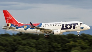 Photo of SP-LDF - Embraer ERJ-170LR operated by LOT Polish Airlines