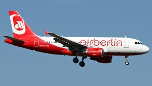 Photo of OE-LND - Airbus A319-112 operated by Air Berlin (opb Niki)
