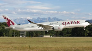 Photo of A7-ALO - Airbus A350-941 operated by Qatar Airways