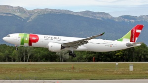 Photo of CS-TUG - Airbus A330-941 operated by TAP Air Portugal