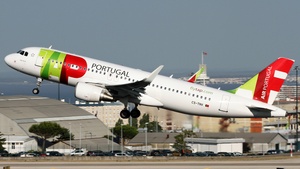 Photo of CS-TNV - Airbus A320-214 operated by TAP Air Portugal