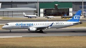 Photo of EC-LLR - Embraer ERJ-195LR operated by Air Europa Express (opb Aeronova)