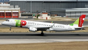 Photo of CS-TPP - Embraer ERJ-190LR operated by TAP Express (opb Portugália Airlines)