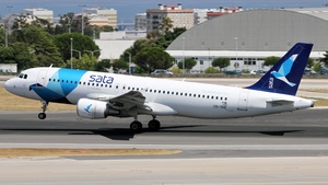 Photo of CS-TKK - Airbus A320-214 operated by SATA International