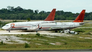 Photo of PR-RLA - Boeing 737-241(Adv) operated by Rico Linhas Aéreas