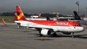 Photo of PR-ONS - Airbus A320-214 operated by Avianca Brasil