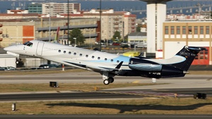 Photo of D-AFUN - Embraer Legacy 650 operated by Air Hamburg