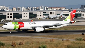 Photo of CS-TOU - Airbus A330-343 operated by TAP Air Portugal