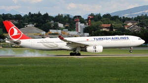 Photo of TC-LOF - Airbus A330-343 operated by Turkish Airlines