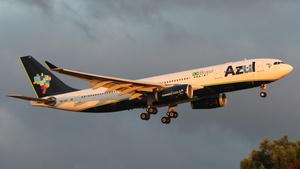 Photo of PR-AIZ - Airbus A330-243 operated by Azul