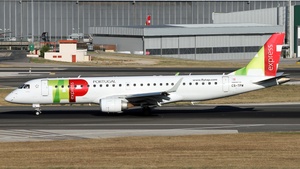 Photo of CS-TPW - Embraer ERJ-190LR operated by TAP Express (opb Portugália Airlines)