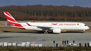 Photo of 3B-NBP - Airbus A350-941 operated by Air Mauritius