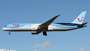 Photo of G-TUIM - Boeing 787-9 Dreamliner operated by TUI Airways