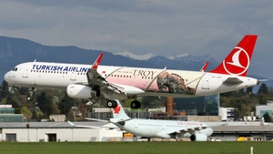 Photo of TC-JTP - Airbus A321-231 operated by Turkish Airlines