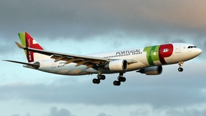 Photo of CS-TOP - Airbus A330-202 operated by TAP Air Portugal