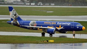 Photo of D-ABDQ - Airbus A320-214 operated by Eurowings